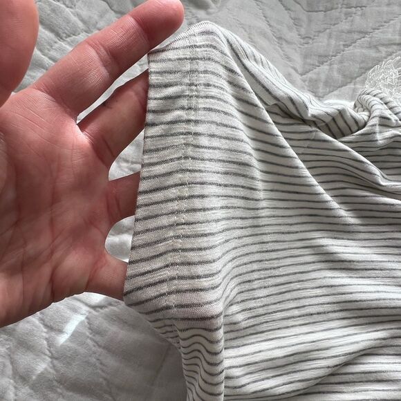 Francesca’s Nickie Lace Trim Striped Top Color Ivory & Grey Striped size XXS - Picture 7 of 13